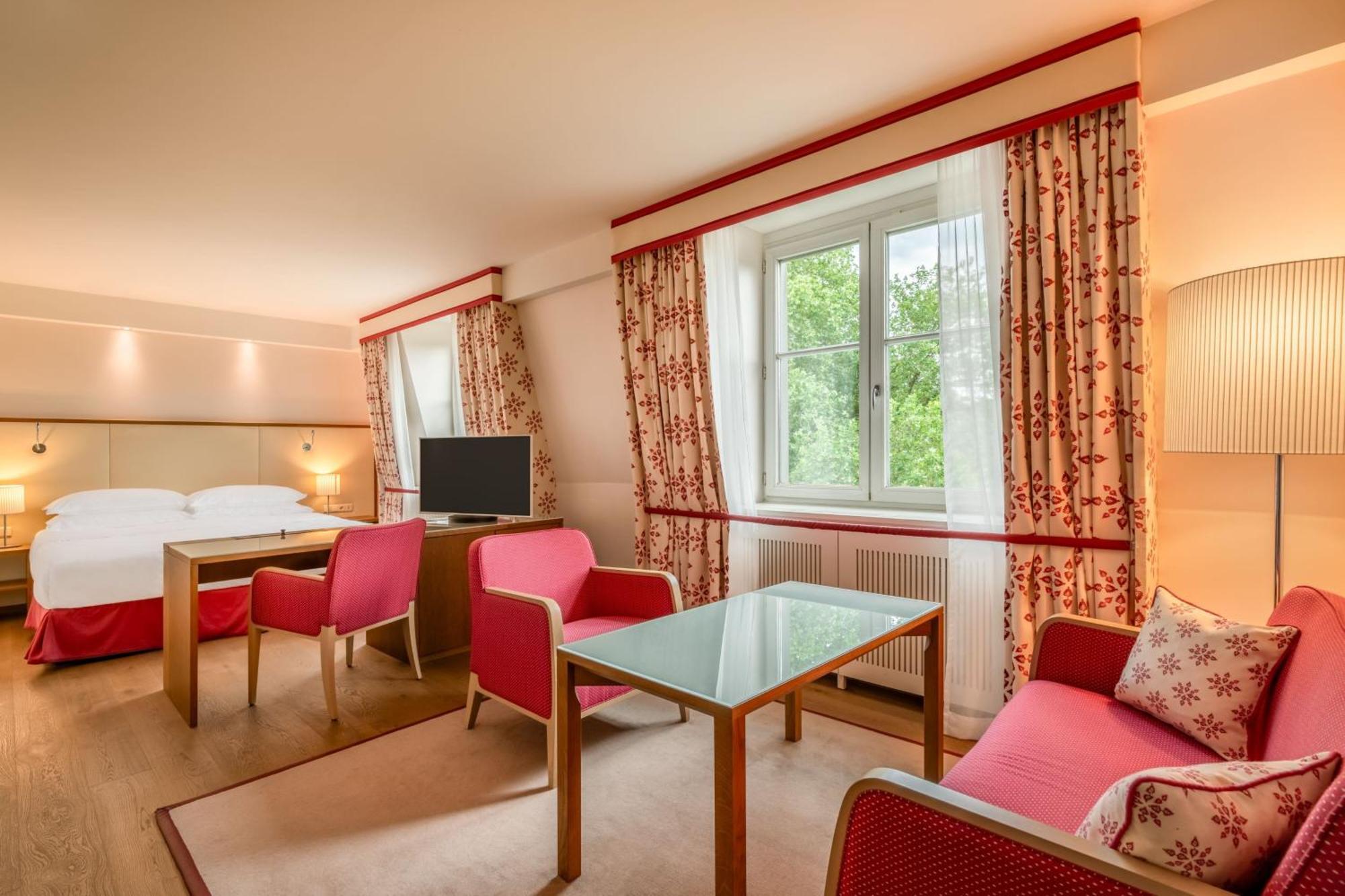 Sheraton Grand Salzburg Eksteriør billede