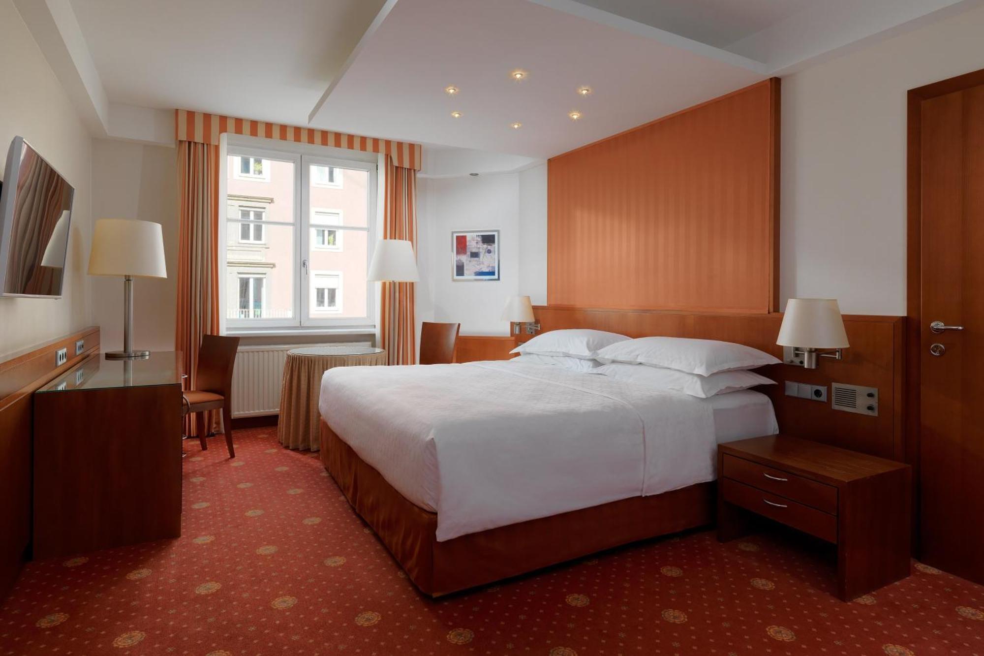 Sheraton Grand Salzburg Eksteriør billede